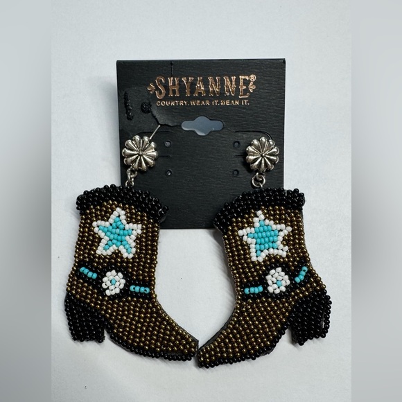 Shyanne Accessories - Shyanne Western Beaded Boot Earrings - Brown and Black